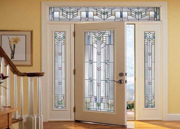 Входная группа с витражом в Долгопрудном