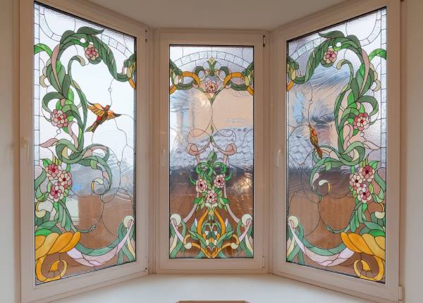 Витражные окна в квартире в Долгопрудном