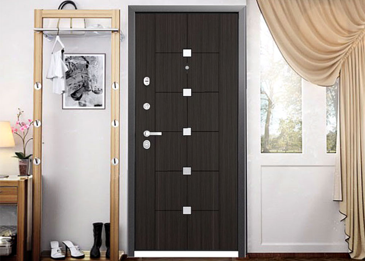 Металлическая входная дверь в квартире в Долгопрудном